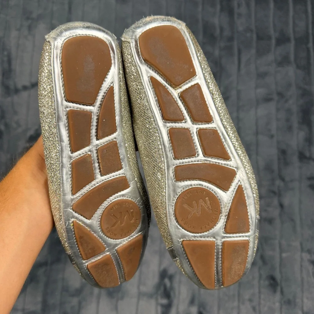 Michael Kors Fulton Moccasin Women 9M Silver Gold Glitter Logo Flat Shoes 9935